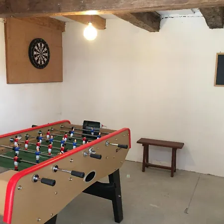 Au Relais De L'histoire Classe 4 Etoiles 아파트 Oberbronn