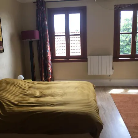 Au Relais De L'histoire Classe 4 Etoiles 아파트