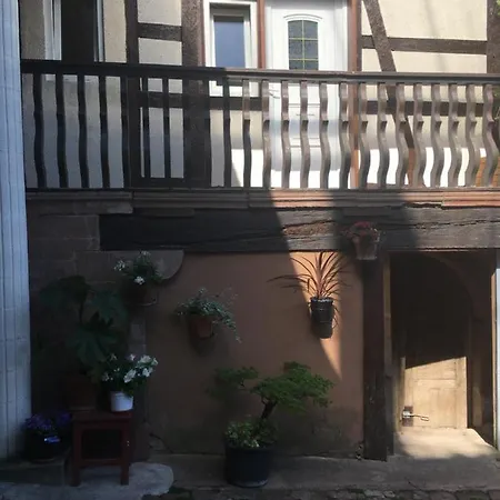 Au Relais De L'histoire Classe 4 Etoiles 아파트